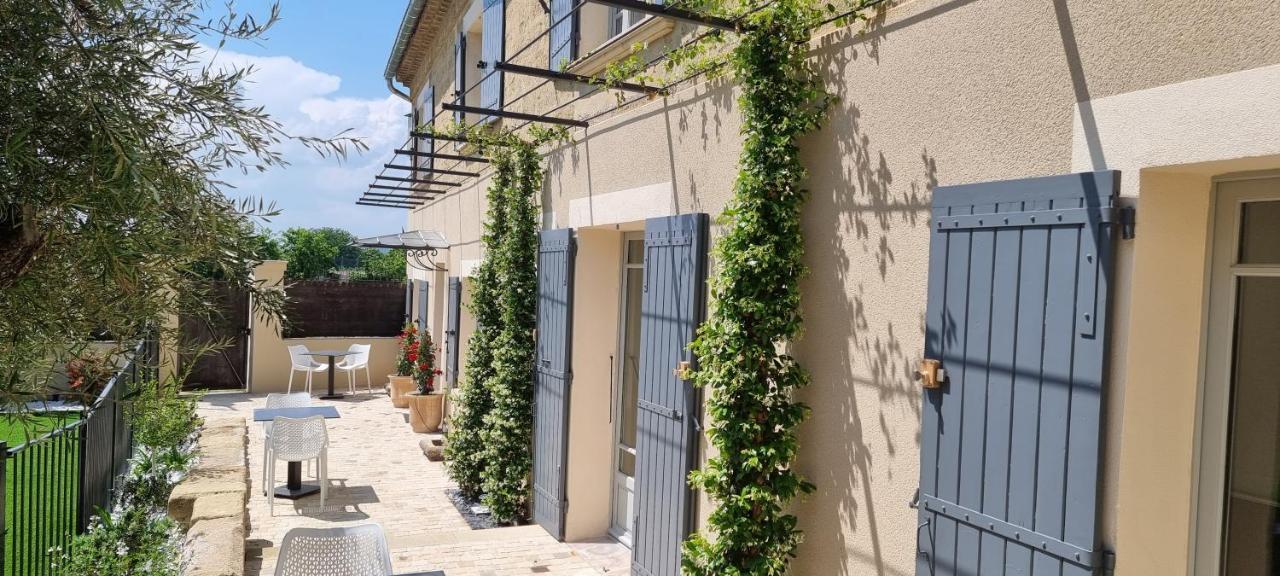 Le Petit Eden Bed & Breakfast Saint-Quentin-la-Poterie Exterior photo